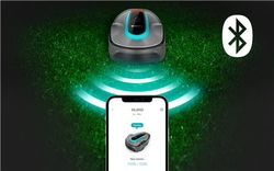 Bluetooth® připojení

Jednoduše si vezměte do ruky svůj smartphone a snadno nastavíte svou robotickou sekačku SILENO pomocí aplikace GARDENA Bluetooth® ze vzdálenosti až 10 m. Funkce EasyApp Control, Auto Schedule a EasyConfig patří k vlastnostem pro snadnou instalaci a použití bez zbytečných potíží.
