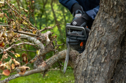 Husqvarna ASPIRE C15X-P4A bez bat a aku
