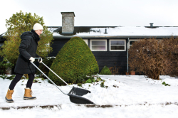 Fiskars shrabovač SnowXpert
